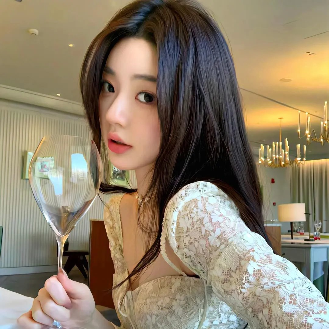 行走的鸡毛掸子